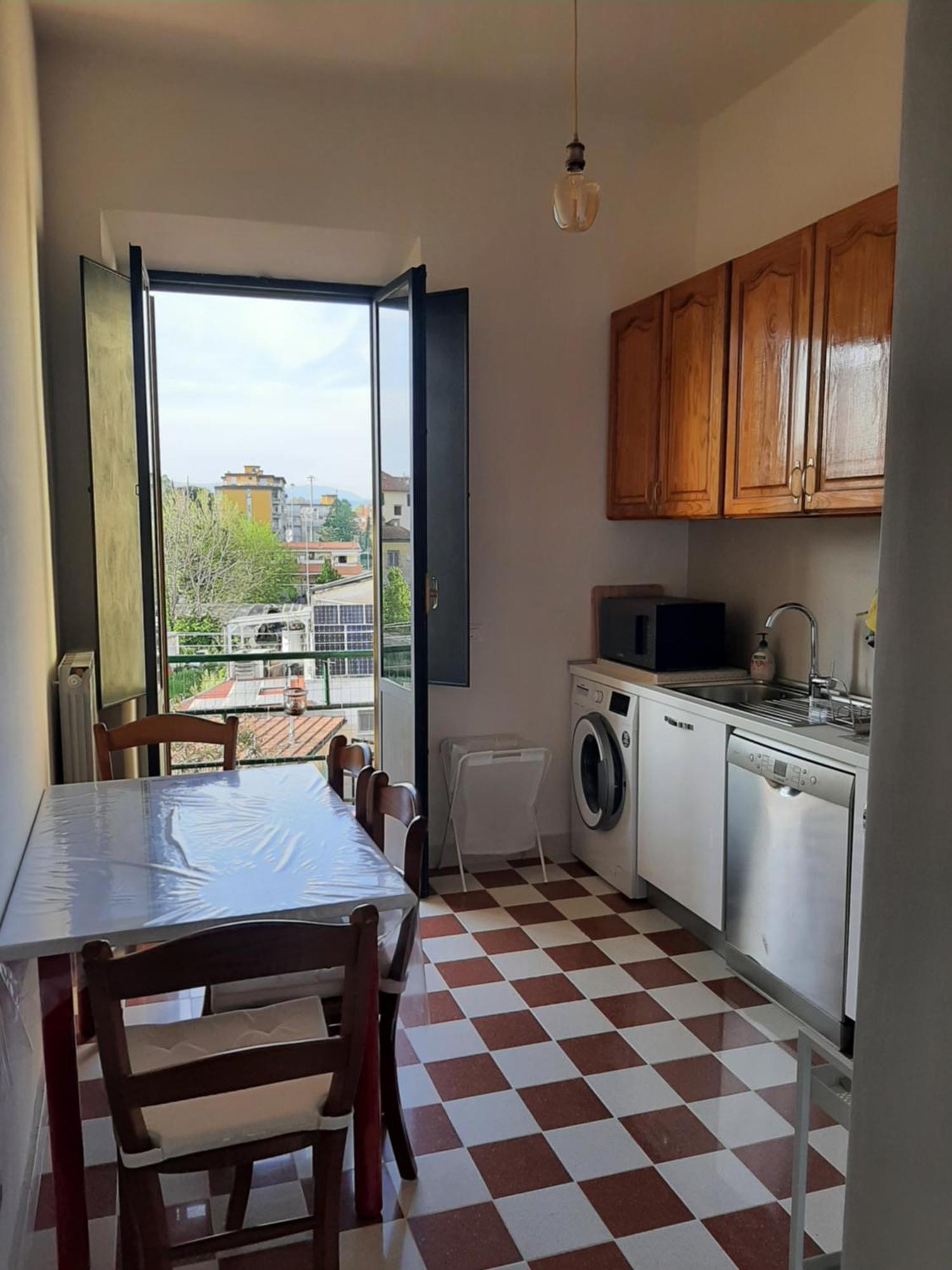 Apartment Mary&flo House - A Due Passi Dal Centro - Free Private Parking Florence